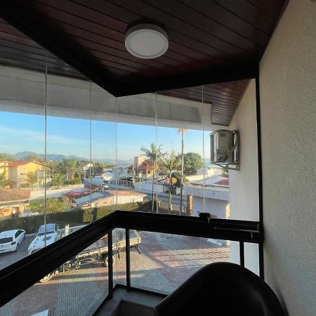 Apartamento Florianopolis Ponta Das Canas Lägenhet Exteriör bild